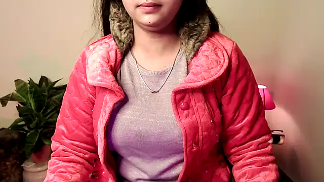 Snapshot of megancatluna chatting on 15, 12, 2025 megancatluna online show from 15, 12, 2025