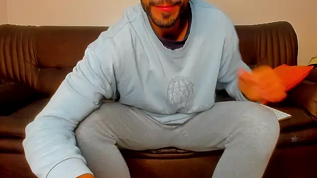 sexyhotmusclesforyou1 online show from 26, 11, 2025