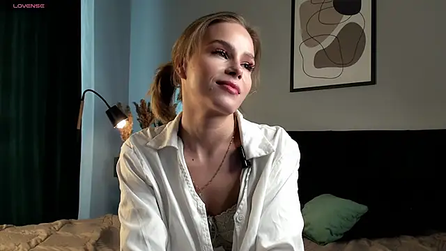 TaiteBayles online show from 14, 3, 2025