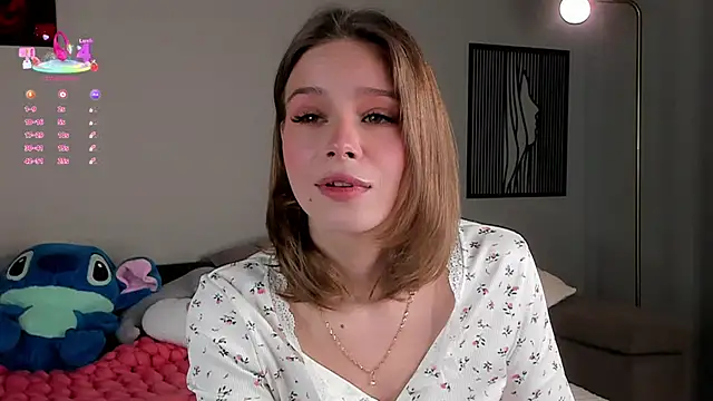 TaiteBayles online show from 6, 10, 2025