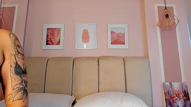 Annie rhoades online show from 10, 4, 2026