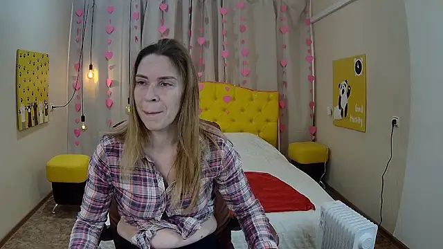 TessaDaybreak online show from 11, 2, 2026