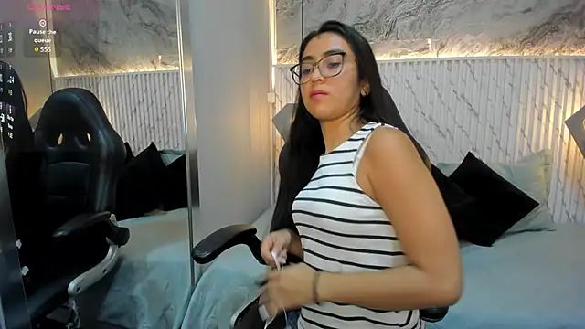 lucelly 15 online show from 6, 3, 2025