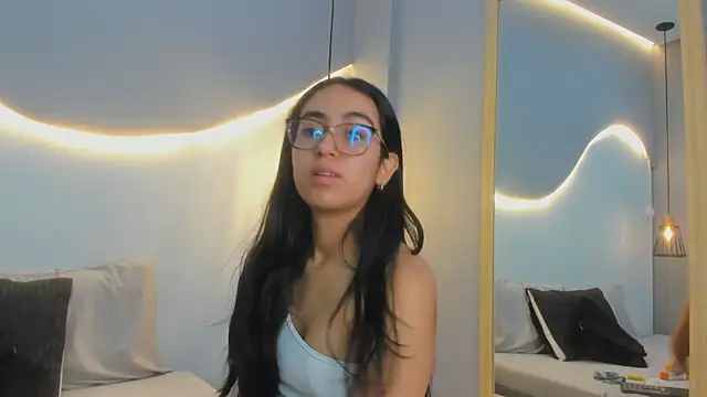 lucelly 15 online show from 31, 10, 2025