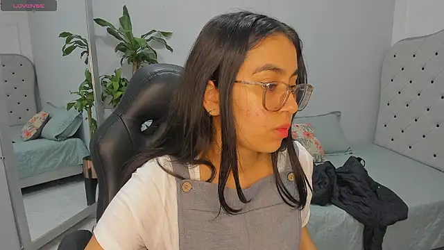 lucelly 15 online show from 15, 3, 2026