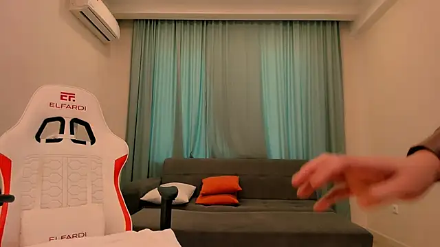 Demonic Angel  online show from 11, 9, 2025