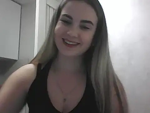 Snapshot of GoddessTenderness chatting on 15, 2, 2025 GoddessTenderness online show from 15, 2, 2025