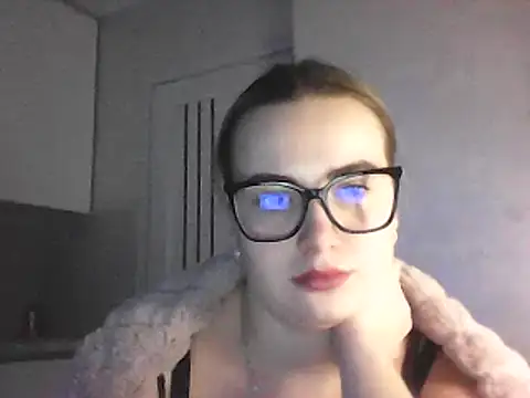 Snapshot of GoddessTenderness chatting on 18, 2, 2025 GoddessTenderness online show from 18, 2, 2025