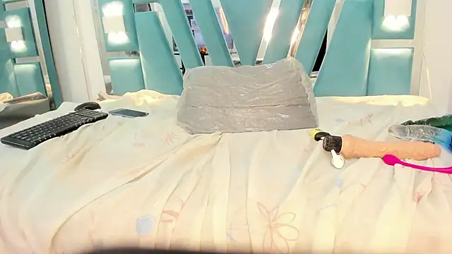 ebony valentina online show from 21, 3, 2025