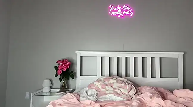 Snapshot of meggsworld chatting on 17, 3, 2025 meggsworld online show from 17, 3, 2025