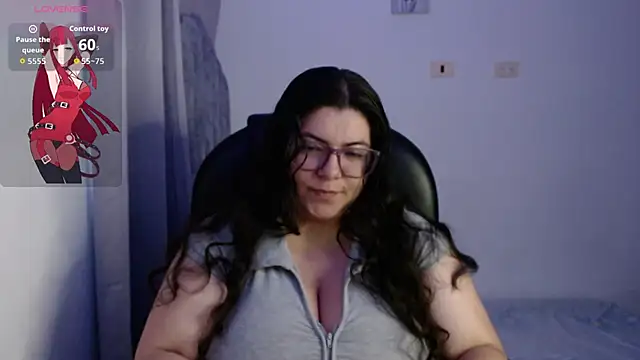 Snapshot of miss_nyxxx chatting on 25, 5, 2026 miss nyxxx online show from 25, 5, 2026