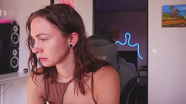 Limy Sweet online show from 27, 3, 2026