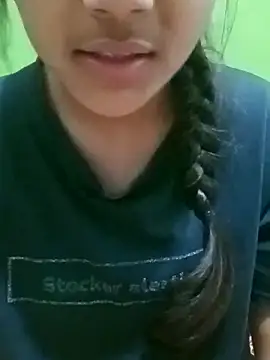 Snapshot of SX-SANIYA chatting on 14, 9, 2025 SX-SANIYA online show from 14, 9, 2025
