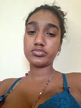 Snapshot of indianpink_lips chatting on 10, 9, 2025 indianpink lips online show from 10, 9, 2025