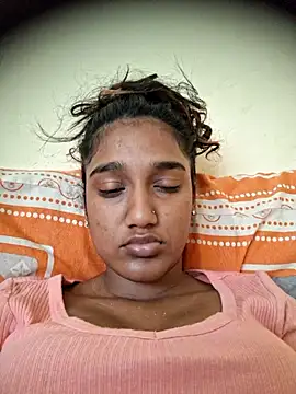 Snapshot of indianpink_lips chatting on 26, 11, 2025 indianpink lips online show from 26, 11, 2025