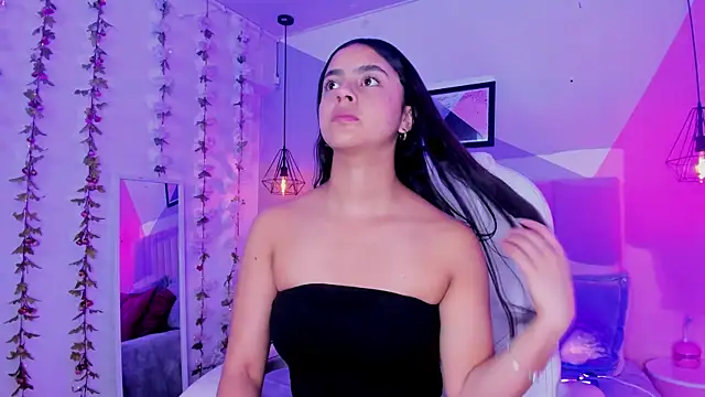 Bella walker  online show from 19, 12, 2025