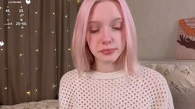 Snapshot of EdlaHewell chatting on 2, 2, 2026 EdlaHewell online show from 2, 2, 2026