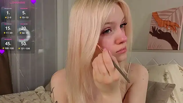 Snapshot of EdlaHewell chatting on 15, 2, 2026 EdlaHewell online show from 15, 2, 2026