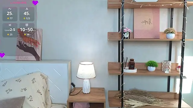 Snapshot of EdlaHewell chatting on 15, 2, 2026 EdlaHewell online show from 15, 2, 2026