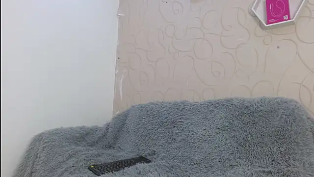 Snapshot of xime_stone chatting on 24, 11, 2025 xime stone online show from 24, 11, 2025