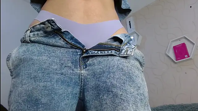 Snapshot of xime_stone chatting on 25, 11, 2025 xime stone online show from 25, 11, 2025