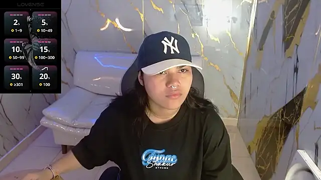 Snapshot of melany_rouse18 chatting on 16, 1, 2026 melany rouse18 online show from 16, 1, 2026