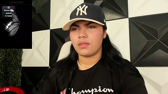 Snapshot of melany_rouse18 chatting on 4, 2, 2026 melany rouse18 online show from 4, 2, 2026