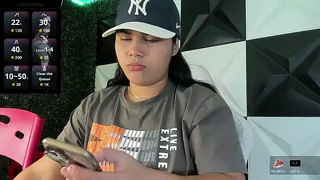 Snapshot of melany_rouse18 chatting on 5, 3, 2026 melany rouse18 online show from 5, 3, 2026