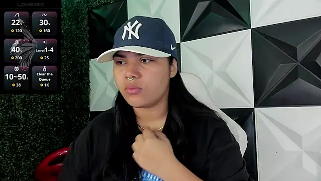 Snapshot of melany_rouse18 chatting on 9, 3, 2026 melany rouse18 online show from 9, 3, 2026