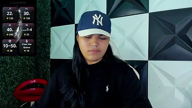 Snapshot of melany_rouse18 chatting on 11, 3, 2026 melany rouse18 online show from 11, 3, 2026