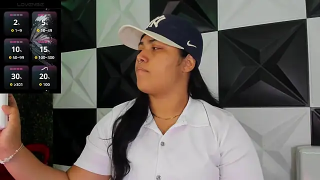 Snapshot of melany_rouse18 chatting on 13, 3, 2026 melany rouse18 online show from 13, 3, 2026