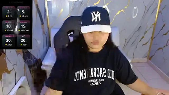 Snapshot of melany_rouse18 chatting on 25, 3, 2026 melany rouse18 online show from 25, 3, 2026