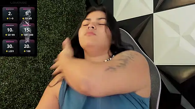 Snapshot of melany_rouse18 chatting on 27, 3, 2026 melany rouse18 online show from 27, 3, 2026