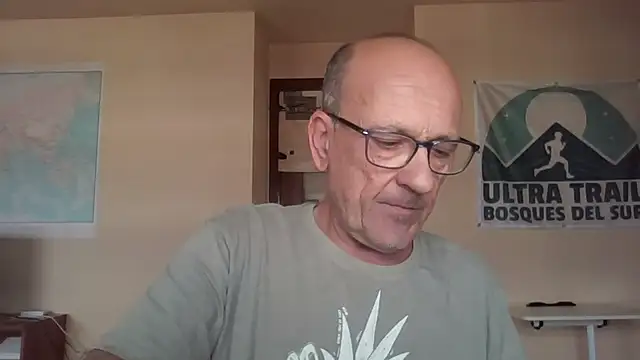 Snapshot of llopaco chatting on 19, 10, 2025 llopaco online show from 19, 10, 2025