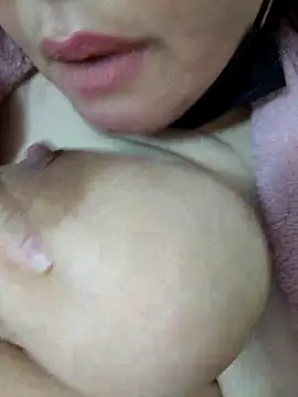 Snapshot of Loly2025 chatting on 19, 2, 2025 Loly2025 online show from 19, 2, 2025