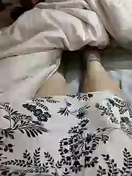 Snapshot of Loly2025 chatting on 22, 2, 2025 Loly2025 online show from 22, 2, 2025