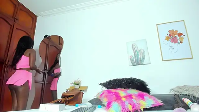 naomy 68 online show from 25, 2, 2025