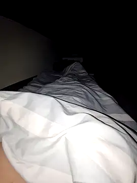 DerechteJunge online show from 6, 10, 2025