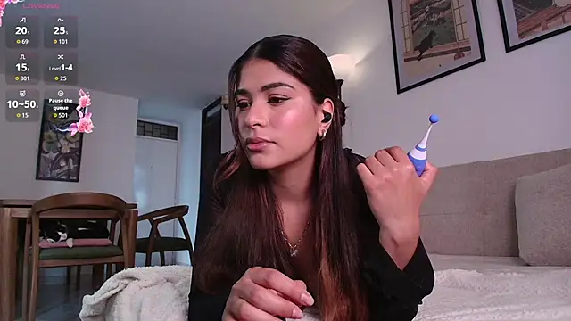 Snapshot of mmycaliope chatting on 12, 4, 2026 mmycaliope online show from 12, 4, 2026