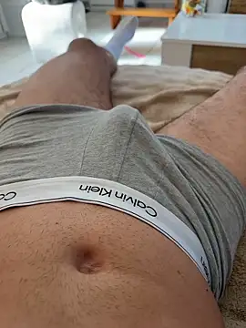 Snapshot of tiago499 chatting on 25, 10, 2025 tiago499 online show from 25, 10, 2025