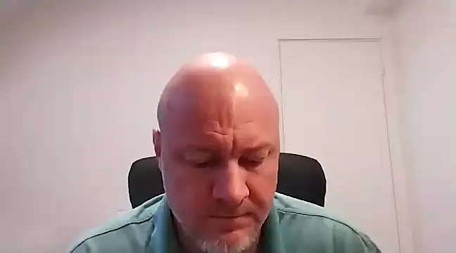 Snapshot of Lucifer29cm chatting on 6, 3, 2025 Lucifer29cm online show from 6, 3, 2025