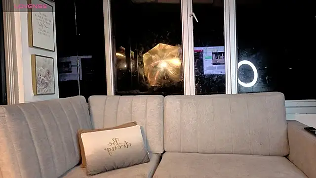 Ivanna West online show from 2, 4, 2026