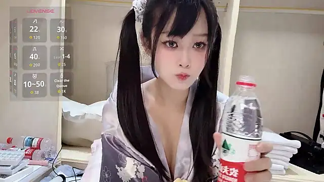 Snapshot of yueyue2003 chatting on 8, 4, 2026 yueyue2003 online show from 8, 4, 2026