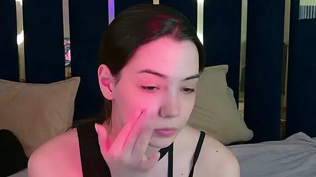 Alice Deleon online show from 14, 3, 2026