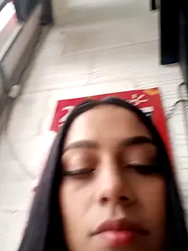 Emily sharlot online show from 14, 3, 2025