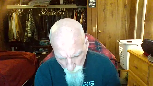 Snapshot of mayas_husband chatting on 20, 12, 2025 mayas husband online show from 20, 12, 2025