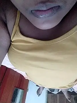 Snapshot of SLbeaty chatting on 3, 4, 2026 SLbeaty online show from 3, 4, 2026