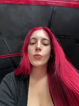 Snapshot of sexymelli18 chatting on 9, 7, 2026 sexymelli18 online show from 9, 7, 2026