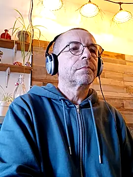 Xavspank2 online show from 3, 2, 2026