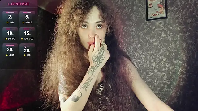 Snapshot of Dizer_clopy chatting on 1, 11, 2025 Dizer clopy online show from 1, 11, 2025